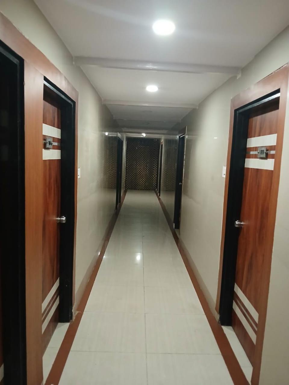 Blossoms Room Hotel Alekhya Residency- Luxury Lollection Haïdarabad Extérieur photo