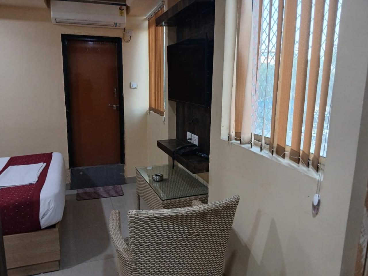 Blossoms Room Hotel Alekhya Residency- Luxury Lollection Haïdarabad Extérieur photo