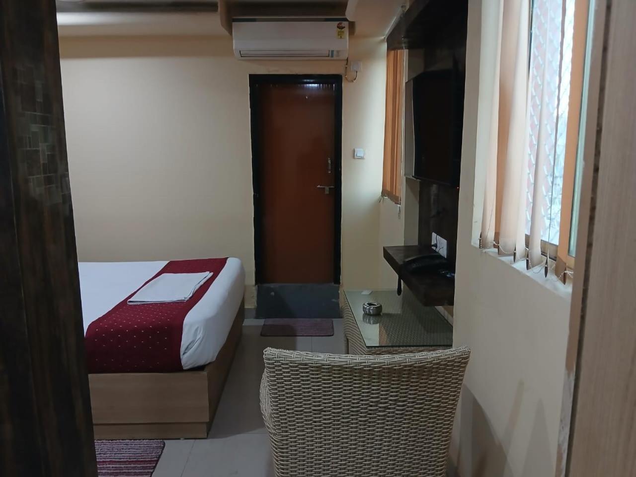 Blossoms Room Hotel Alekhya Residency- Luxury Lollection Haïdarabad Extérieur photo
