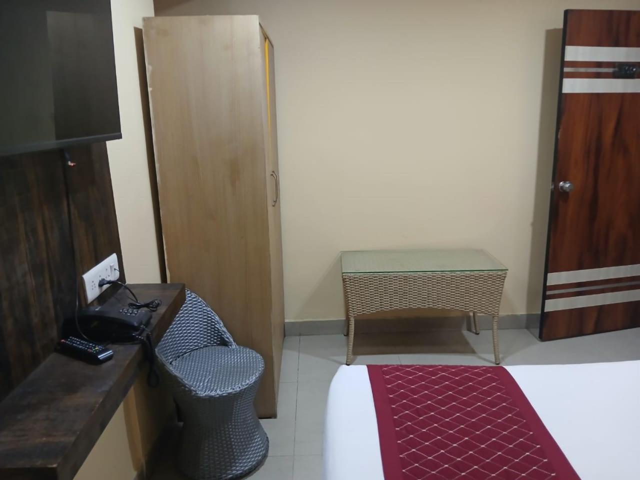 Blossoms Room Hotel Alekhya Residency- Luxury Lollection Haïdarabad Extérieur photo