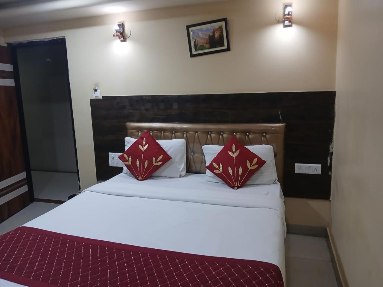 Blossoms Room Hotel Alekhya Residency- Luxury Lollection Haïdarabad Extérieur photo