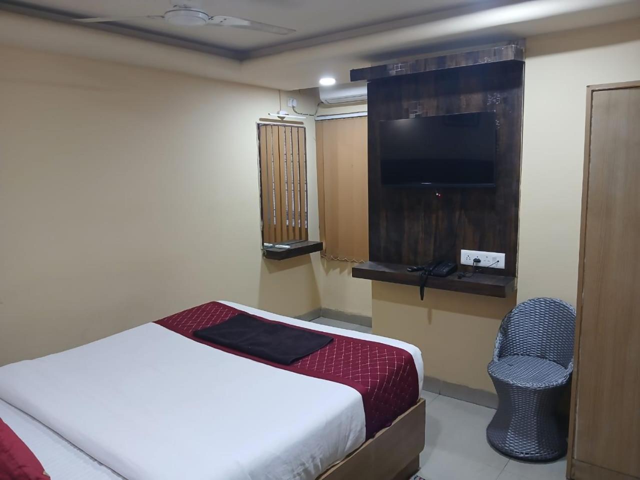 Blossoms Room Hotel Alekhya Residency- Luxury Lollection Haïdarabad Extérieur photo