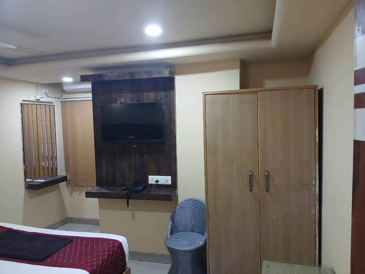 Blossoms Room Hotel Alekhya Residency- Luxury Lollection Haïdarabad Extérieur photo