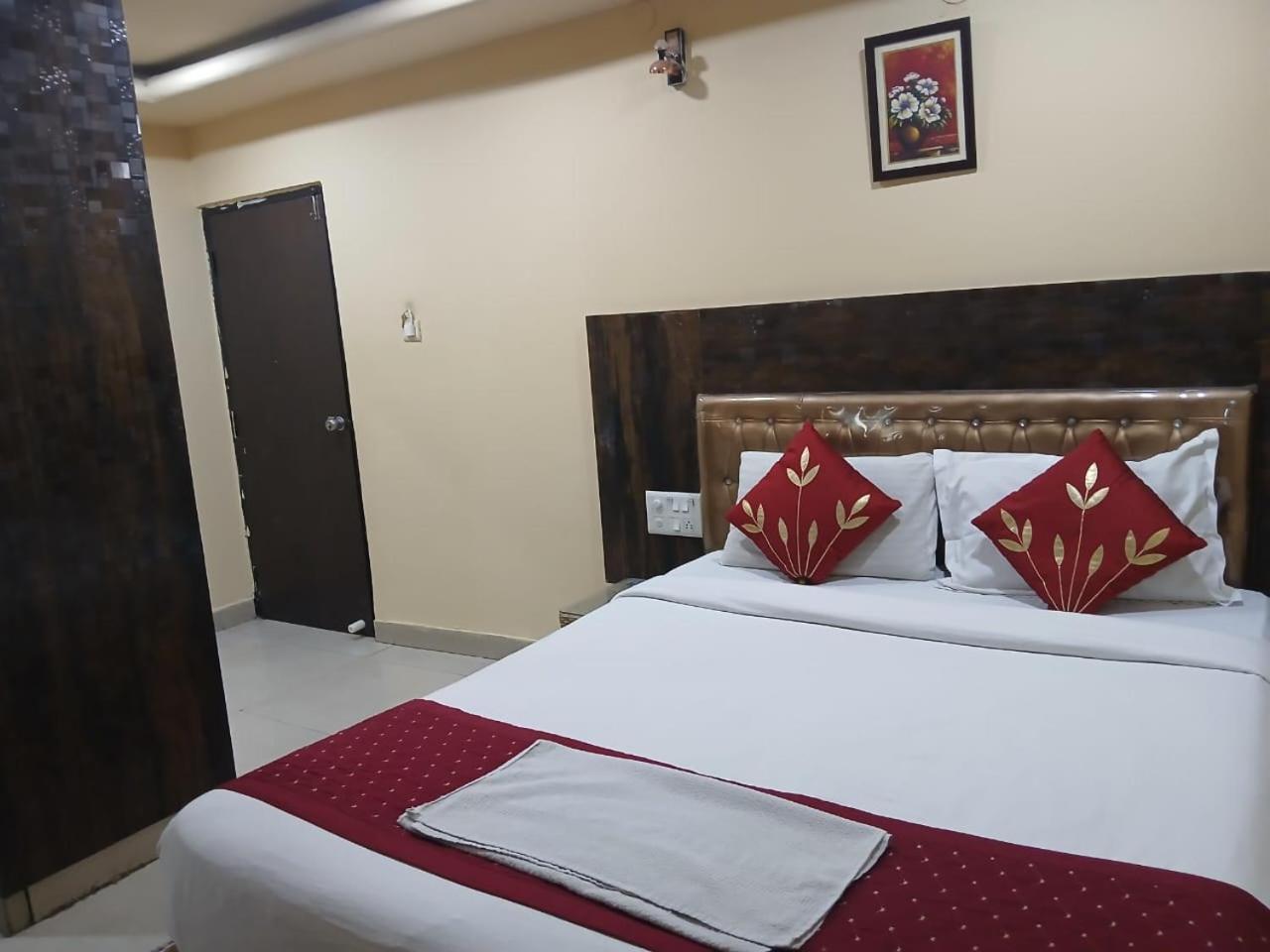 Blossoms Room Hotel Alekhya Residency- Luxury Lollection Haïdarabad Extérieur photo